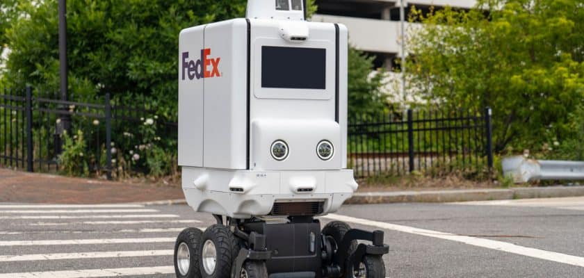 [บทความ] การใช้งานหุ่นยนต์ในอุตสาหกรรมโลจิสติกส์ ผสานเทคโนโลยีและการขนส่งเข้าด้วยกันเพื่อสังคมที่ดีขึ้นในอนาคต